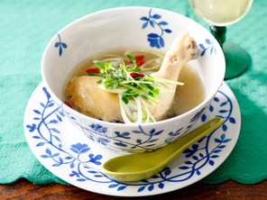 ワインに合う!参鶏湯(サムゲタン)